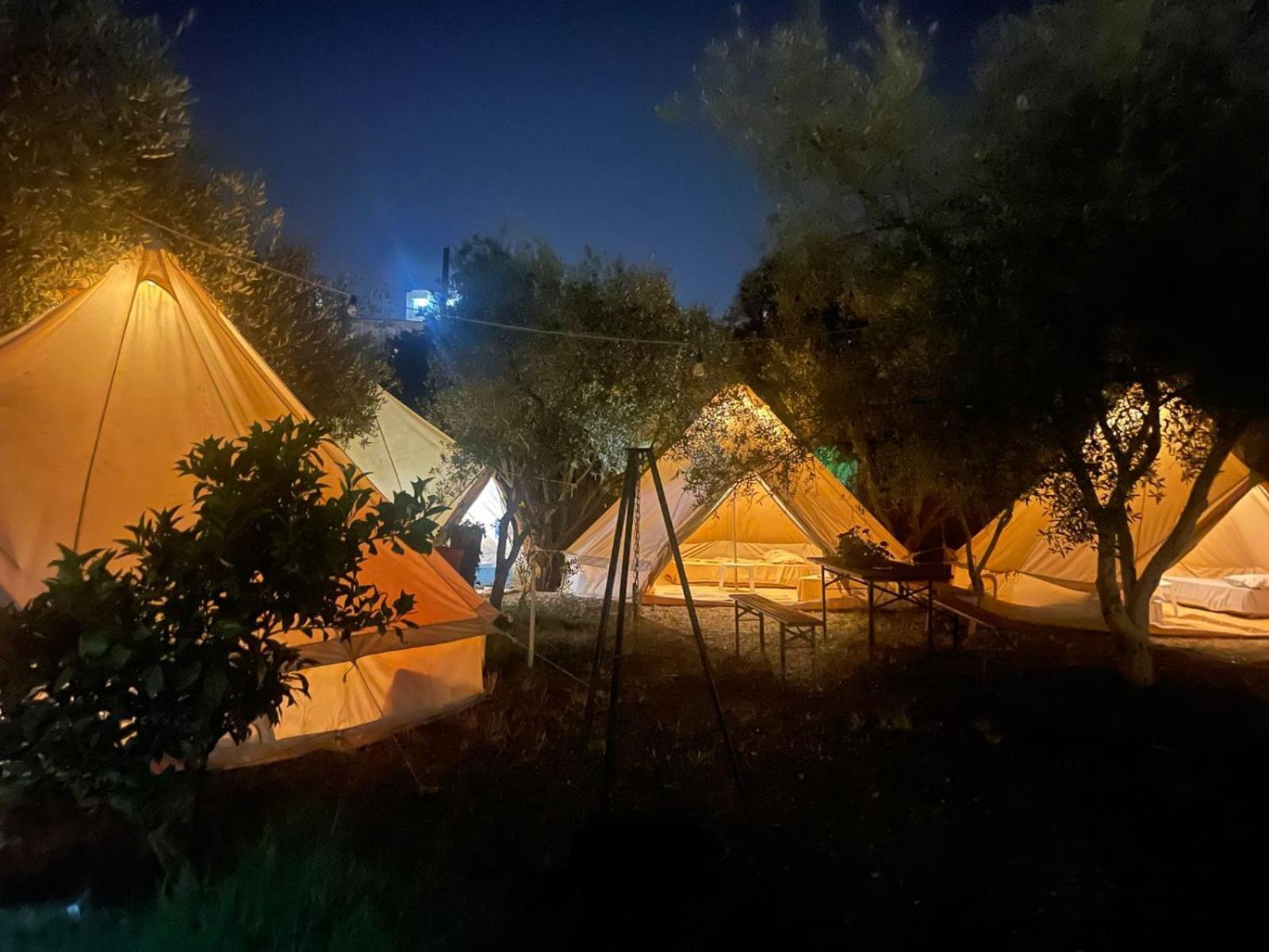 Garden Villa Lake Side & Glamping Ксамил Екстериор снимка